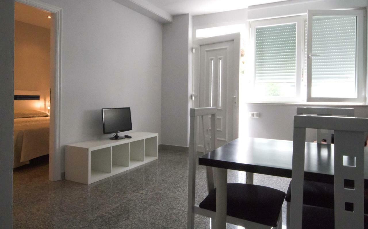 Paseo Do Mar 2 Appartement *